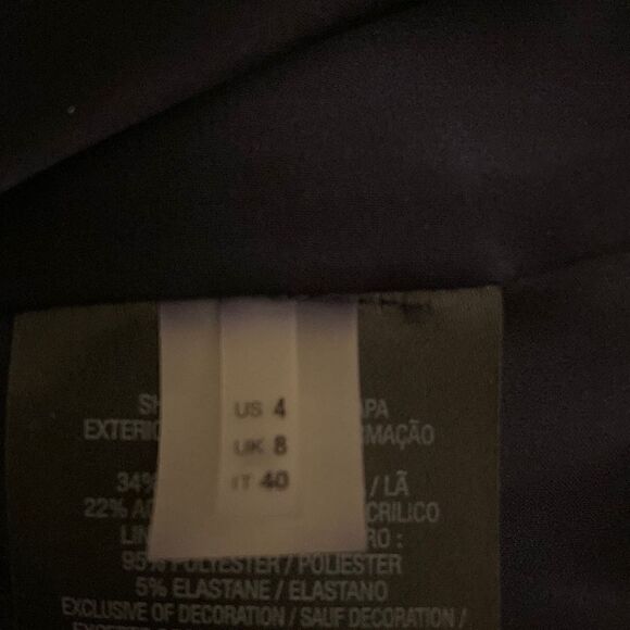 Elie Tahari Navy Tweed Wool Skirt with Asymmetrical Hem. Size 4. - Picture 8 of 9